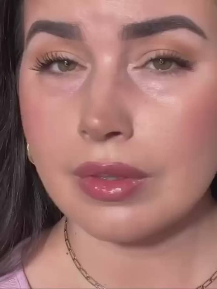 AuraLift Undereye Corrector & Concealer
